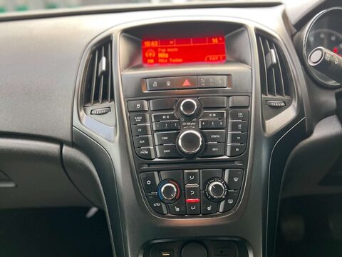 Vauxhall Astra 1.4 Astra Limited Edition 5dr 31