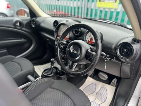 Mini Countryman 2.0 Countryman Cooper SD ALL4 Auto 4WD 5dr 17