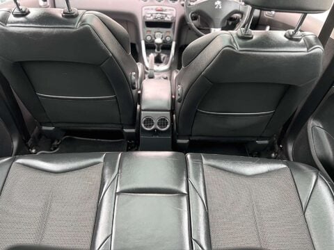 Peugeot 308 1.6 308 Allure Navigation Version 5dr 39