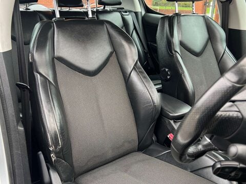 Peugeot 308 1.6 308 Allure Navigation Version 5dr 3