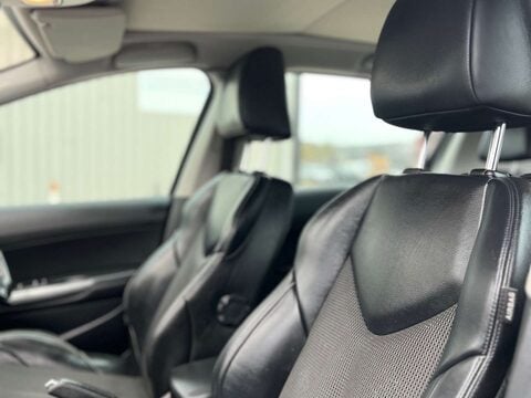 Peugeot 308 1.6 308 Allure Navigation Version 5dr 29