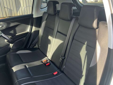 Peugeot 2008 1.6 2008 Allure Blue HDi S/S 5dr 24