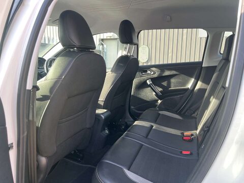 Peugeot 2008 1.6 2008 Allure Blue HDi S/S 5dr 22