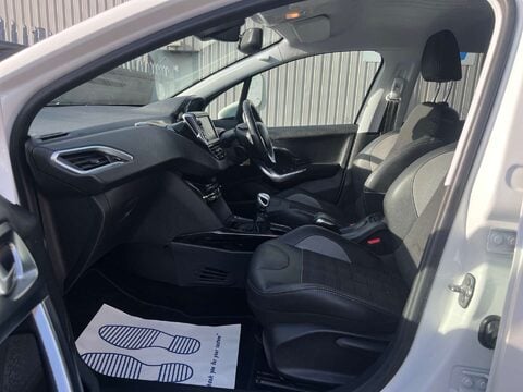 Peugeot 2008 1.6 2008 Allure Blue HDi S/S 5dr 21