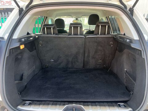 Peugeot 2008 1.6 2008 Allure Blue HDi S/S 5dr 33