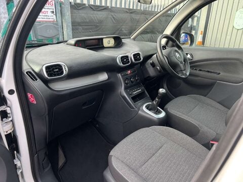 Citroen C3 Picasso 1.6 C3 Picasso Selection Blue HDi 5dr 20