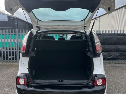 Citroen C3 Picasso 1.6 C3 Picasso Selection Blue HDi 5dr 34