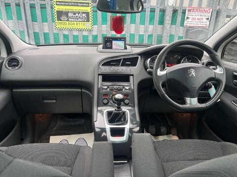 Peugeot 5008 1.6 5008 Allure HDi 5dr 14