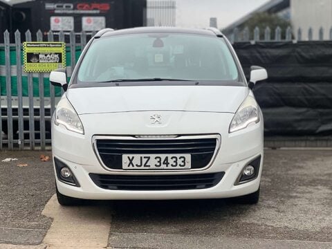 Peugeot 5008 1.6 5008 Allure HDi 5dr 11