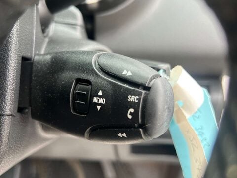 Peugeot 5008 1.6 5008 Allure HDi 5dr 29