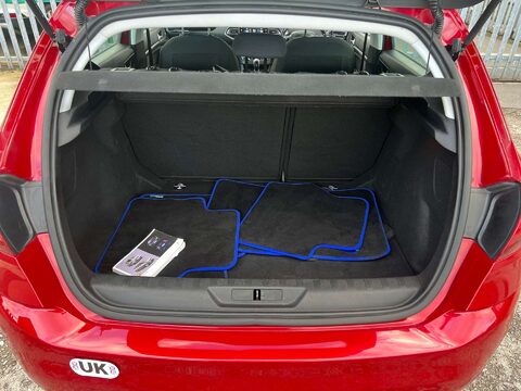 Peugeot 308 1.6 308 Active HDi 5dr 41