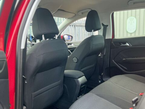 Peugeot 308 1.6 308 Active HDi 5dr 29