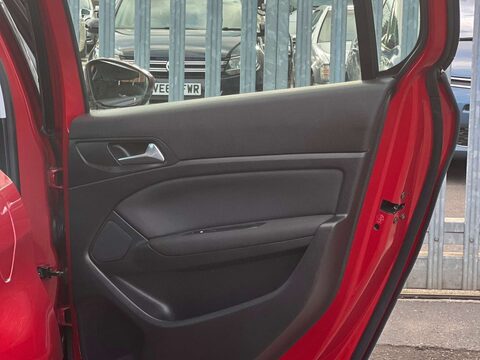 Peugeot 308 1.6 308 Active HDi 5dr 46