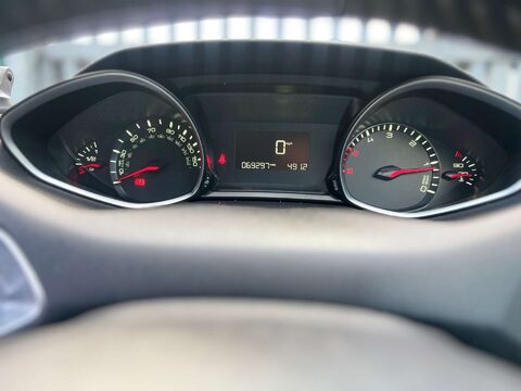 Peugeot 308 1.6 308 Active HDi 5dr 31