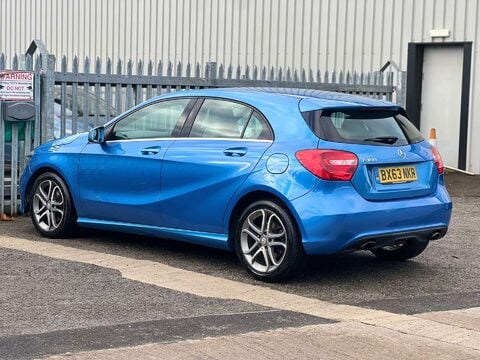 Mercedes-Benz A Class 1.6 A180 BlueEfficiency Sport Auto 5dr 7