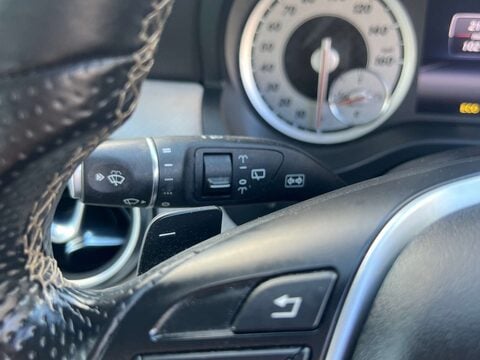 Mercedes-Benz A Class 1.6 A180 BlueEfficiency Sport Auto 5dr 34