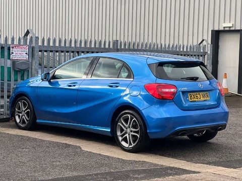 Mercedes-Benz A Class 1.6 A180 BlueEfficiency Sport Auto 5dr 12