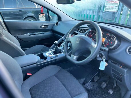 Peugeot 3008 1.6 3008 Active HDi 5dr 1