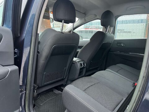 Peugeot 3008 1.6 3008 Active HDi 5dr 30