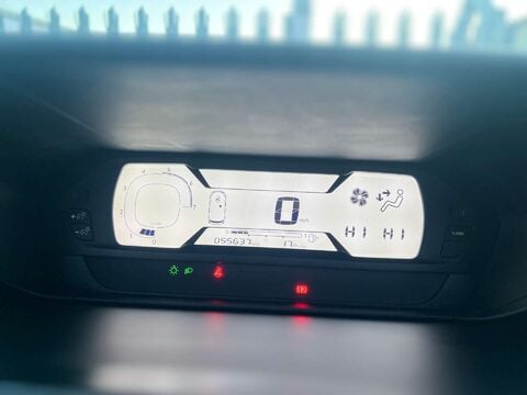 Citroen C4 Picasso 1.6 C4 Picasso Selection Blue HDi 5dr 31