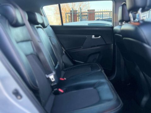 Kia Sportage 1.7 Sportage 2 CRDi 5dr 23