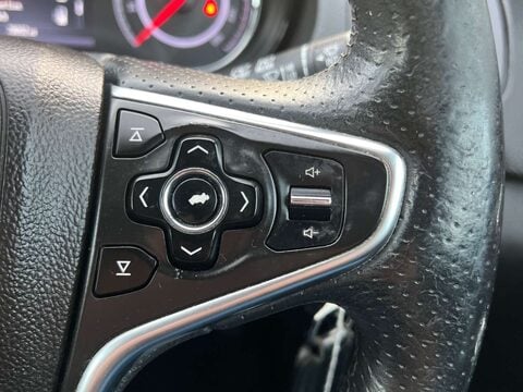 Vauxhall Insignia 1.4 Insignia SRi Nav S/S 5dr 34