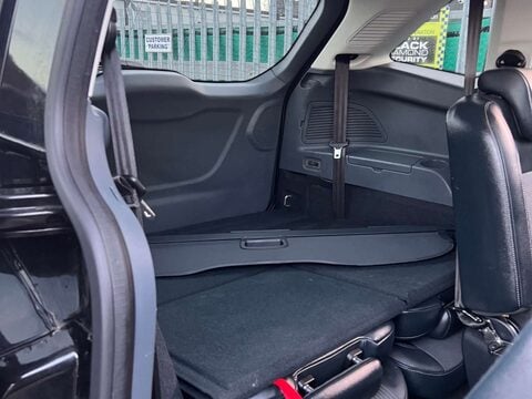 Ford C-Max 2.0 Grand C-Max Titanium X TDCI 5dr 41