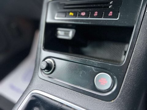 Volkswagen Tiguan 2.0 Tiguan Match Edition TDI BlueMotion Technology 5dr 27