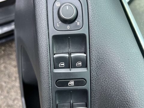 Volkswagen Tiguan 2.0 Tiguan Match Edition TDI BlueMotion Technology 5dr 32