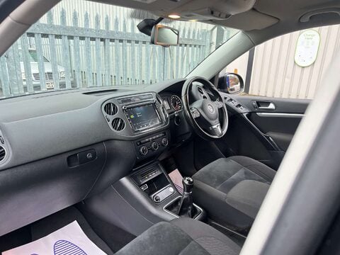 Volkswagen Tiguan 2.0 Tiguan Match Edition TDI BlueMotion Technology 5dr 18
