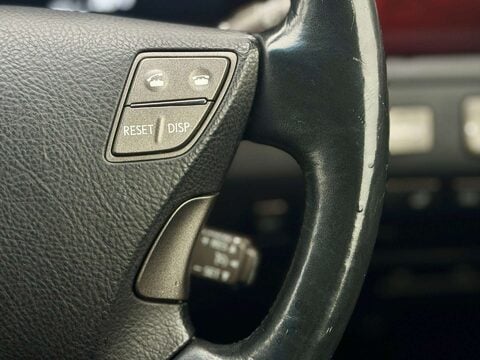 Lexus LS 5.0 600h V8 Premier Saloon 4dr Petrol Hybrid CVT 4WD Euro 5 (s/s) (445 ps) 37