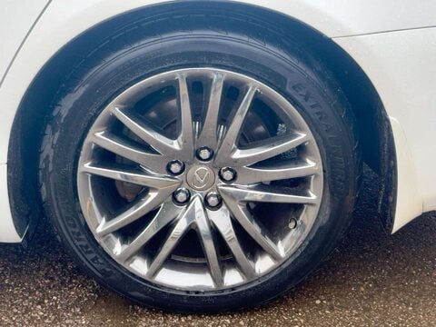 Lexus LS 5.0 600h V8 Premier Saloon 4dr Petrol Hybrid CVT 4WD Euro 5 (s/s) (445 ps) 19