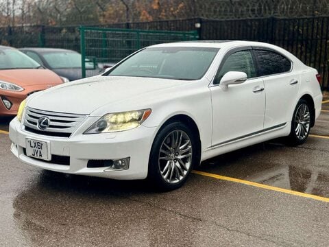 Lexus LS 5.0 600h V8 Premier Saloon 4dr Petrol Hybrid CVT 4WD Euro 5 (s/s) (445 ps) 4