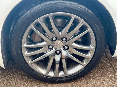 Lexus LS 5.0 600h V8 Premier Saloon 4dr Petrol Hybrid CVT 4WD Euro 5 (s/s) (445 ps) 21