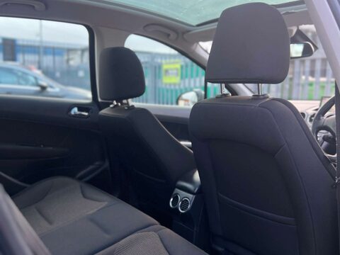 Peugeot 308 1.6 308 Active Navigation Version 5dr 28