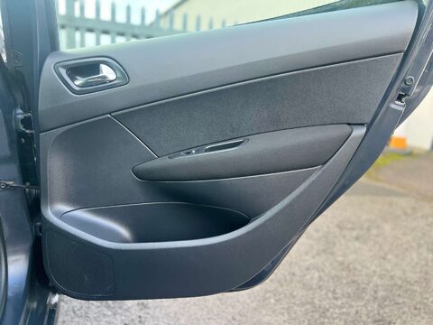 Peugeot 308 1.6 308 Active Navigation Version 5dr 42