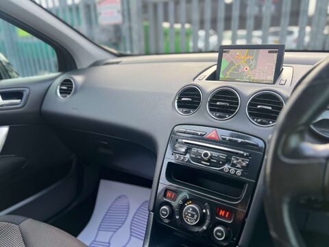 Peugeot 308 1.6 308 Active Navigation Version 5dr 39