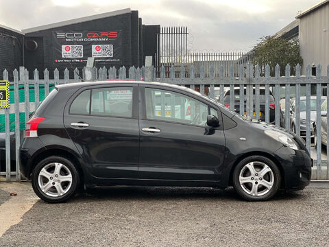 Toyota Yaris 1.4 Yaris TR D-4D 5dr 14