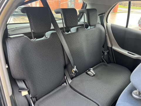 Toyota Yaris 1.4 Yaris TR D-4D 5dr 21