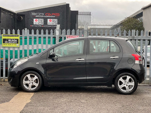 Toyota Yaris 1.4 Yaris TR D-4D 5dr 13