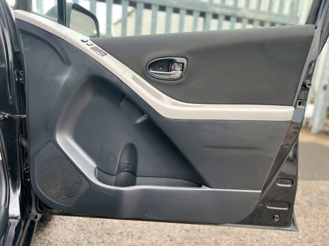 Toyota Yaris 1.4 Yaris TR D-4D 5dr 42