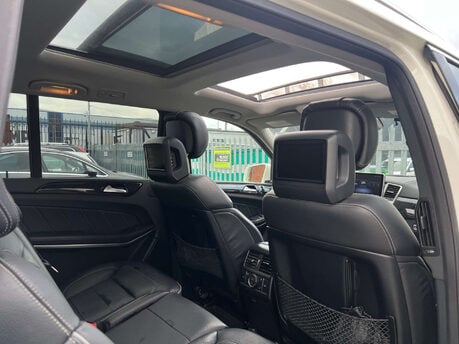 Mercedes-Benz GL Class GL550 4.7 V8 AMG+LEFT HAND DRIVE+VERY HIGH SPECIFICATION 4