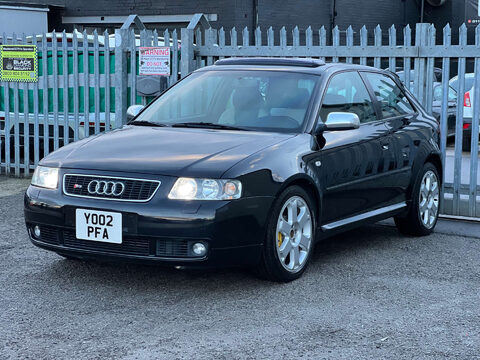 Audi S3 QUATTRO 10