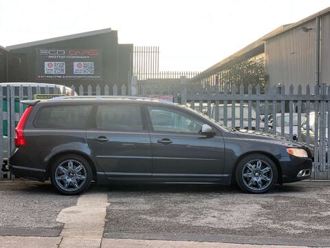 Volvo V70 2.0 V70 R-Design D4 5dr 7