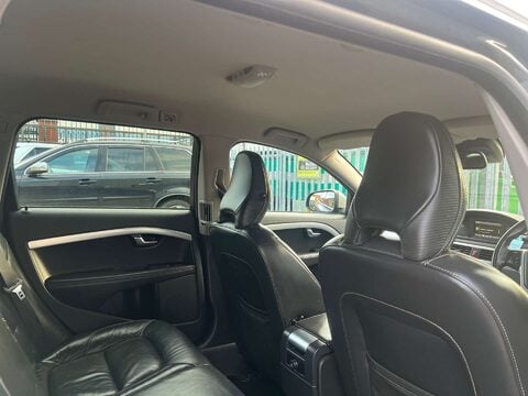 Volvo V70 2.0 V70 R-Design D4 5dr 36