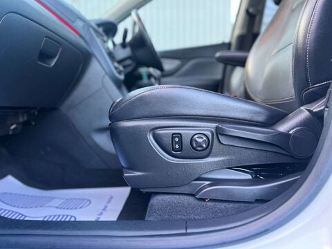 Vauxhall Mokka 1.7 Mokka SE CDTi S/S 5dr 27