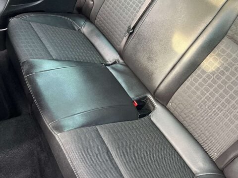 Vauxhall Astra 1.4 Astra GTC SRi S/S 3dr 25