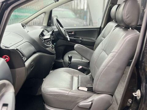 Toyota Previa 2.0 Previa TSpirit D-4D 5dr 16