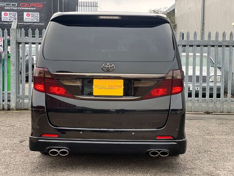 Toyota Alphard GOLDEN EYES II TWIN SUNROOF GRADE 4B WOW 17