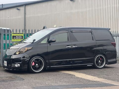 Toyota Alphard GOLDEN EYES II TWIN SUNROOF GRADE 4B WOW 14